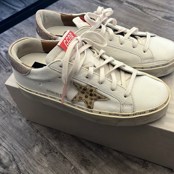 Hi-Star Golden Goose - Picture 2 of 12